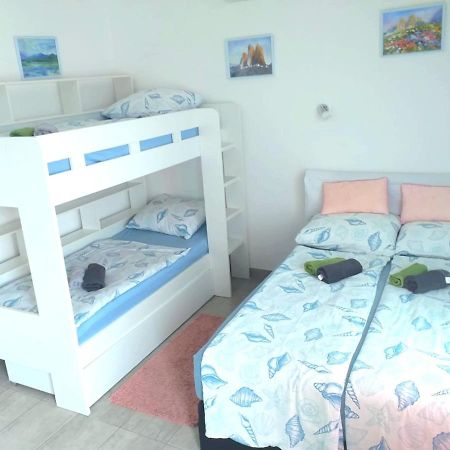 Villa Dora ##2 Цриквениця Екстер'єр фото