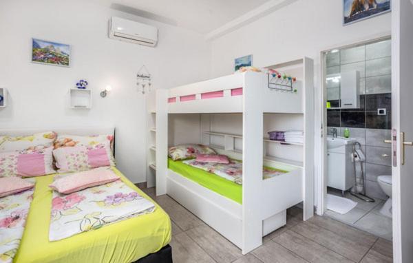 Villa Dora ##2 Цриквениця Екстер'єр фото